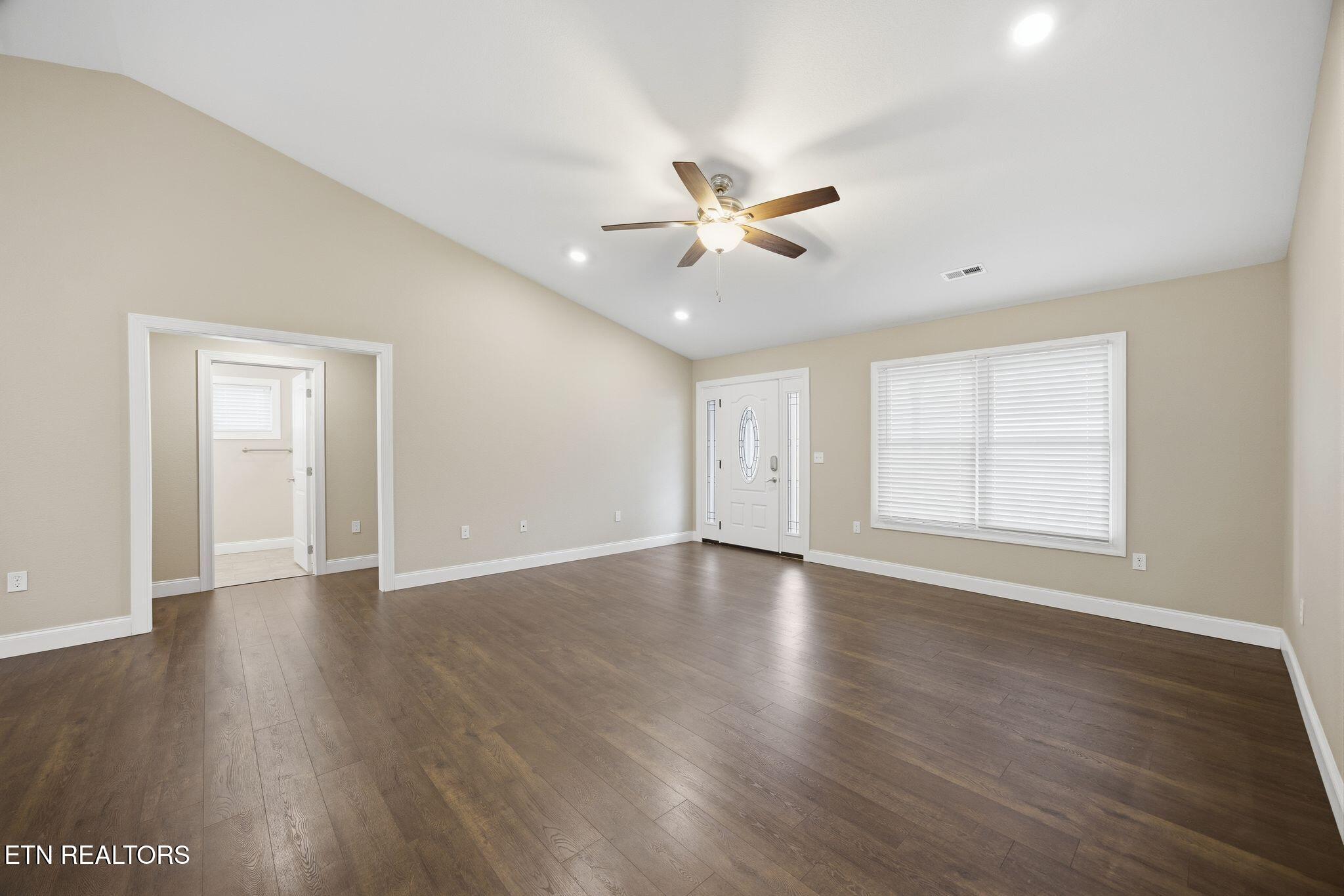 2681 Cook Road Crossville, TN 38571 - Photo 7 of 28 rp2604011-1006
