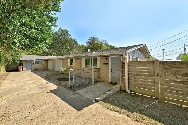 $500,000 | 1308 East 52nd Street, Unit A AND B, Austin, TX 78723