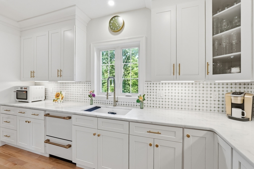 83 St Louis Street Worcester, MA 01607 - Photo 15 of 42 Gallery Image 15
