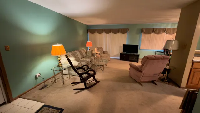 $230,000 | 7401 Tiffany Drive, Unit 1E, Orland Park, IL 60462