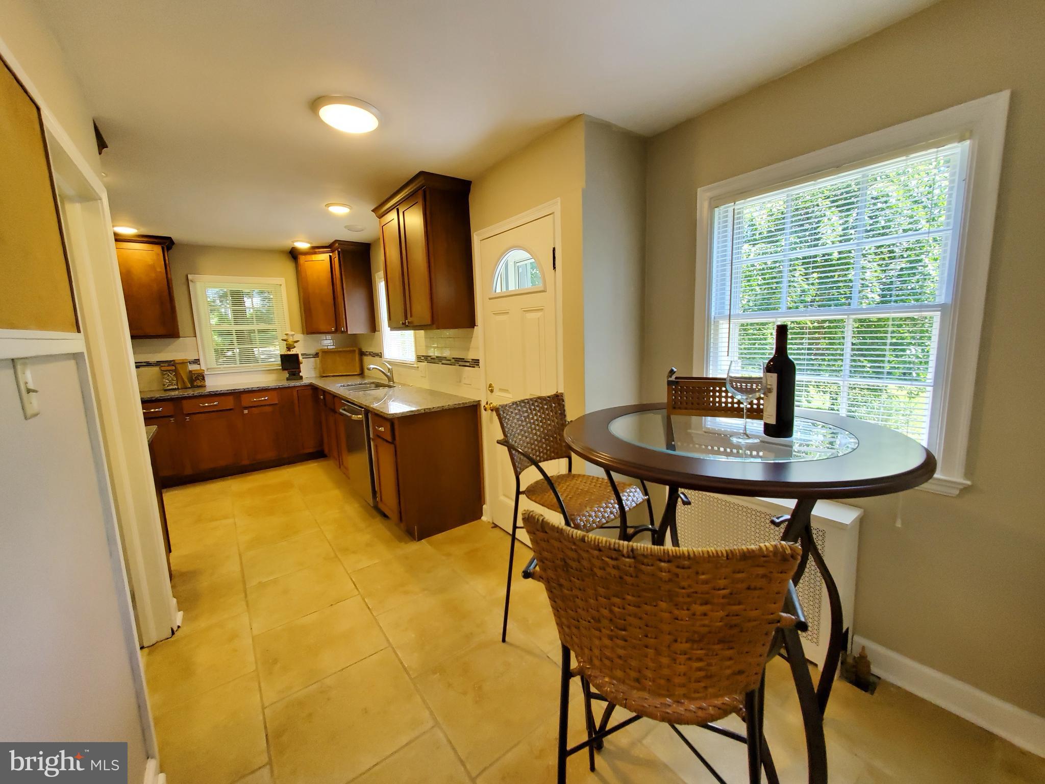 18920 Crofton Road Hagerstown, MD 21742 - Photo 23 of 59 Kitchen