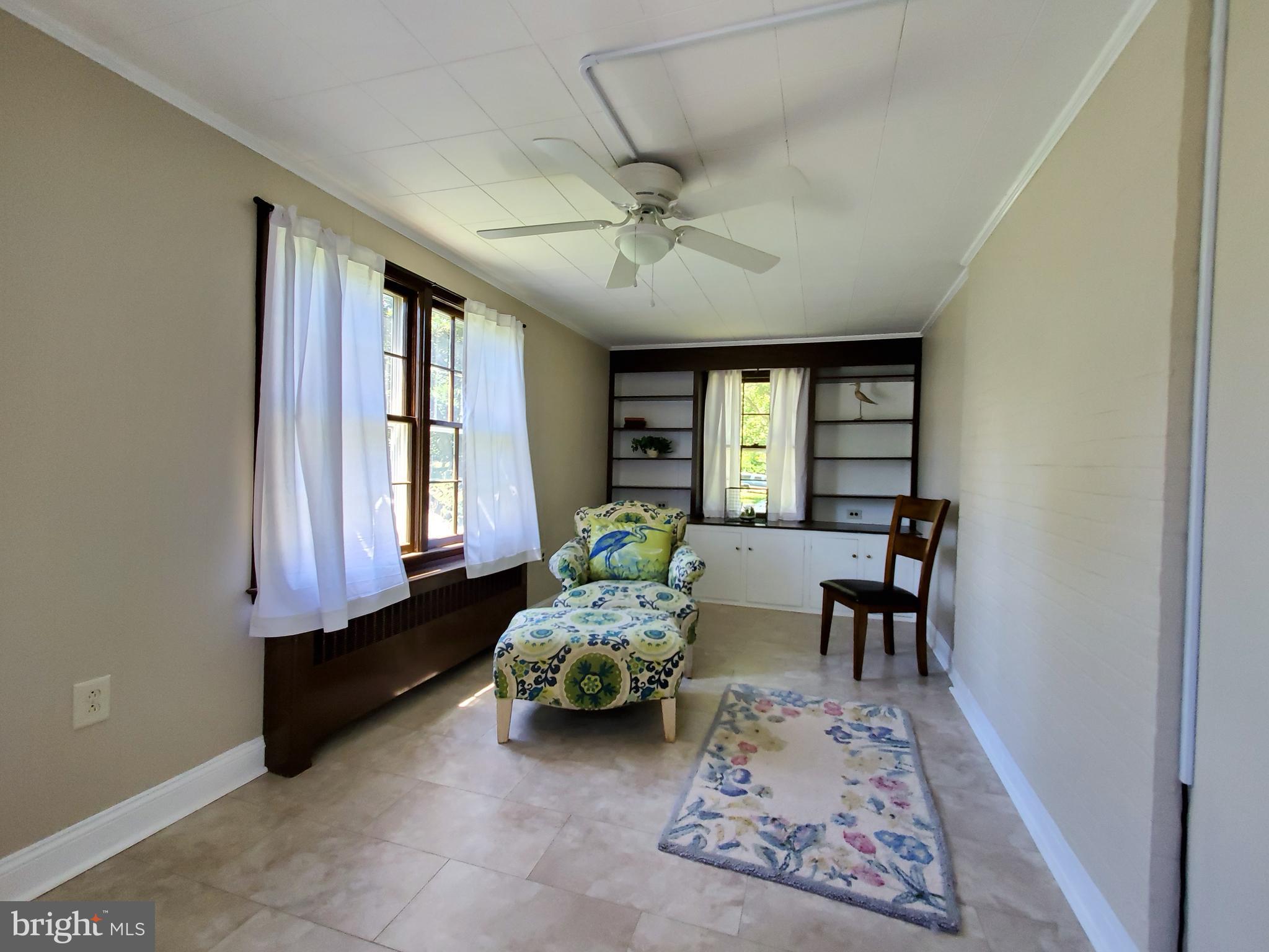 18920 Crofton Road Hagerstown, MD 21742 - Photo 31 of 59 Sun Room