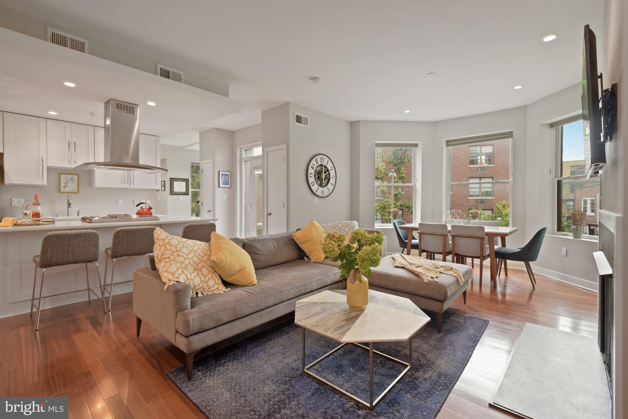 3240 Hiatt Place Northwest, Unit 3 Washington, DC 20010 - Photo 2 of 13