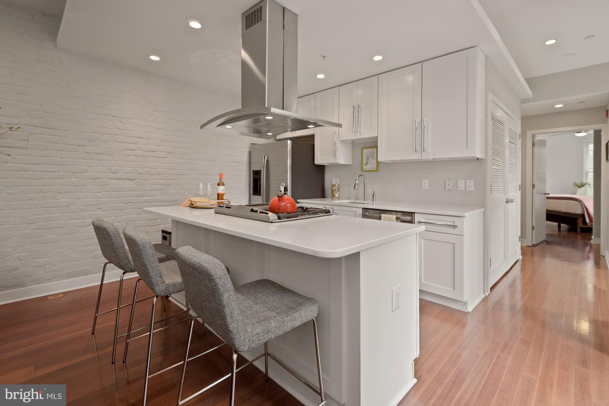 3240 Hiatt Place Northwest, Unit 3 Washington, DC 20010 - Photo 6 of 13