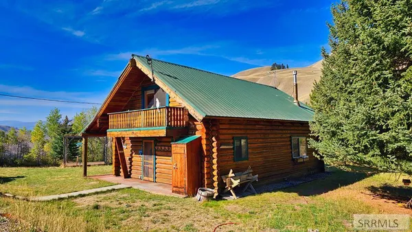 $495,000 | 53 Runnin Bear Road, Carmen, ID 83462