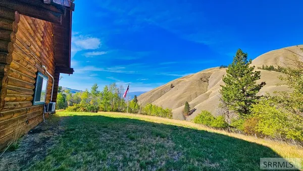 $495,000 | 53 Runnin Bear Road, Carmen, ID 83462