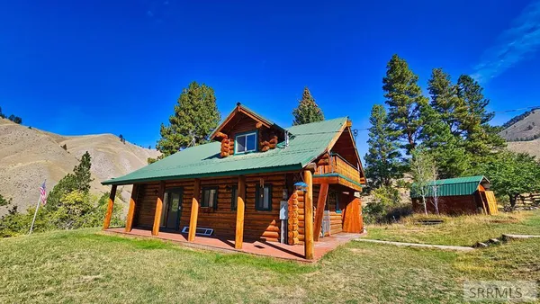 $495,000 | 53 Runnin Bear Road, Carmen, ID 83462