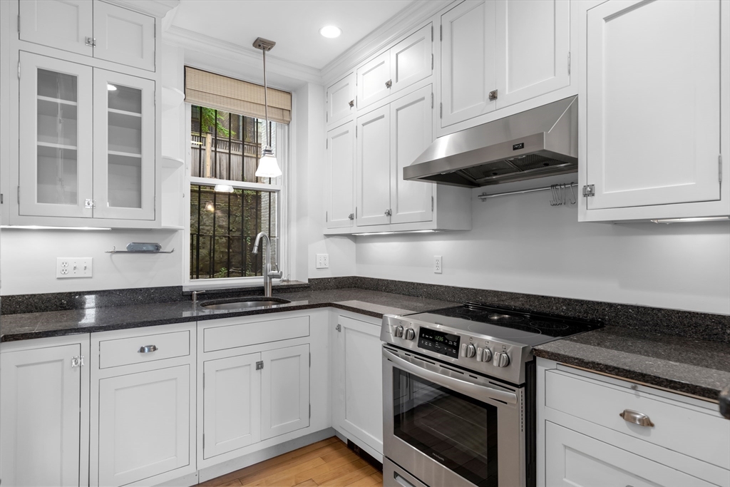 54 Myrtle Street, Unit 1 Boston, MA 02114 - Photo 3 of 14