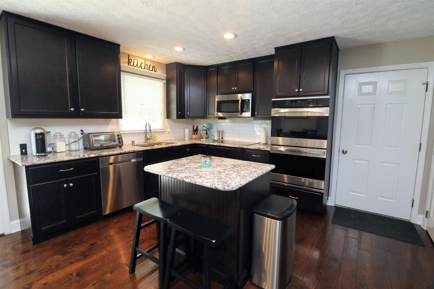 1042 Rockbridge Road Lexington, KY 40515 - Photo 8 of 35 Photo 8