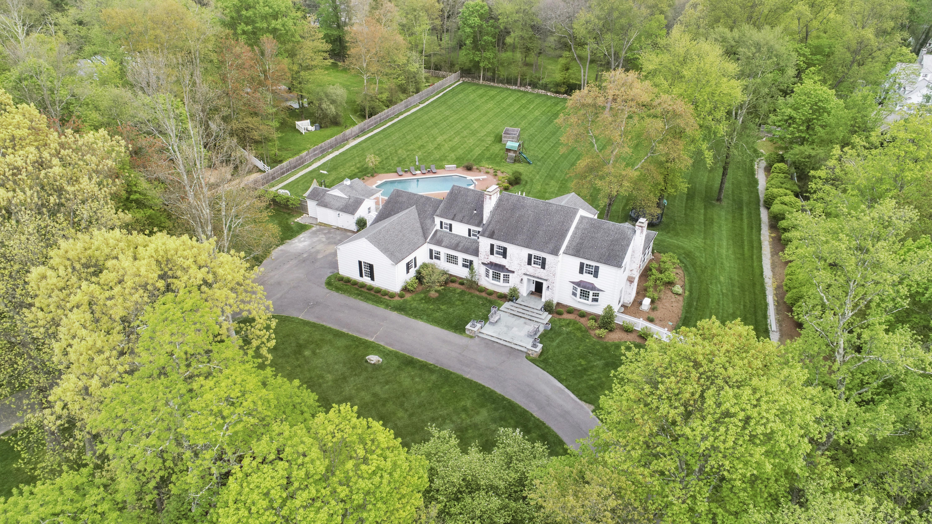 70 Dunning Road New Canaan, CT 06840 - Photo 1 of 40 70 Dunning Rd New Canaan CT-print-002-00