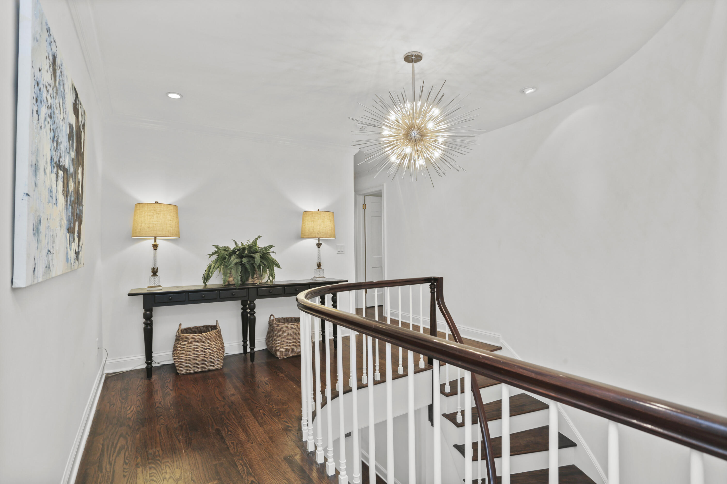 70 Dunning Road New Canaan, CT 06840 - Photo 21 of 40 70 Dunning Rd New Canaan CT-print-036-01
