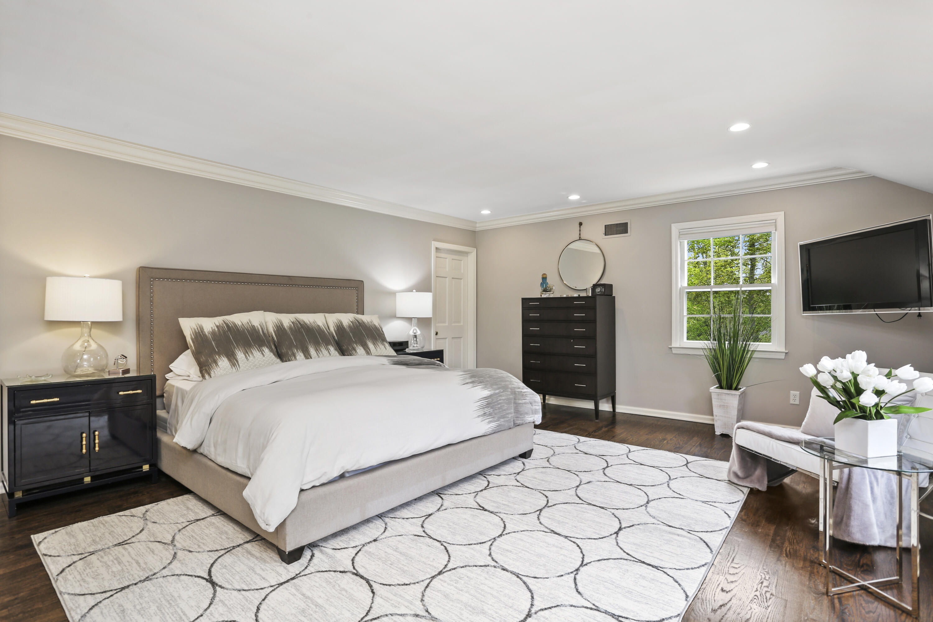 70 Dunning Road New Canaan, CT 06840 - Photo 22 of 40 70 Dunning Rd New Canaan CT-print-038-01