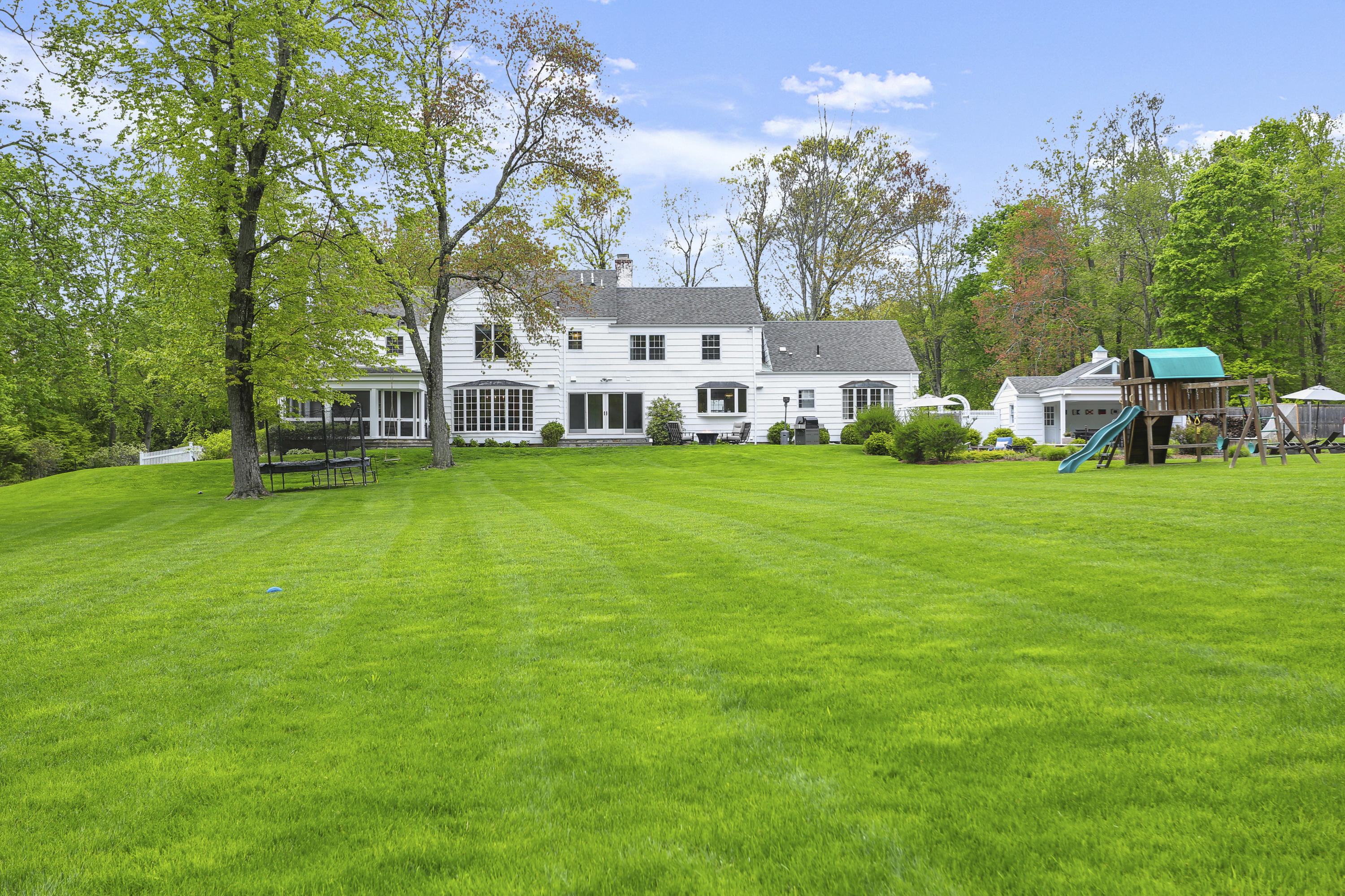 70 Dunning Road New Canaan, CT 06840 - Photo 33 of 40 70 Dunning Rd New Canaan CT-print-058-06