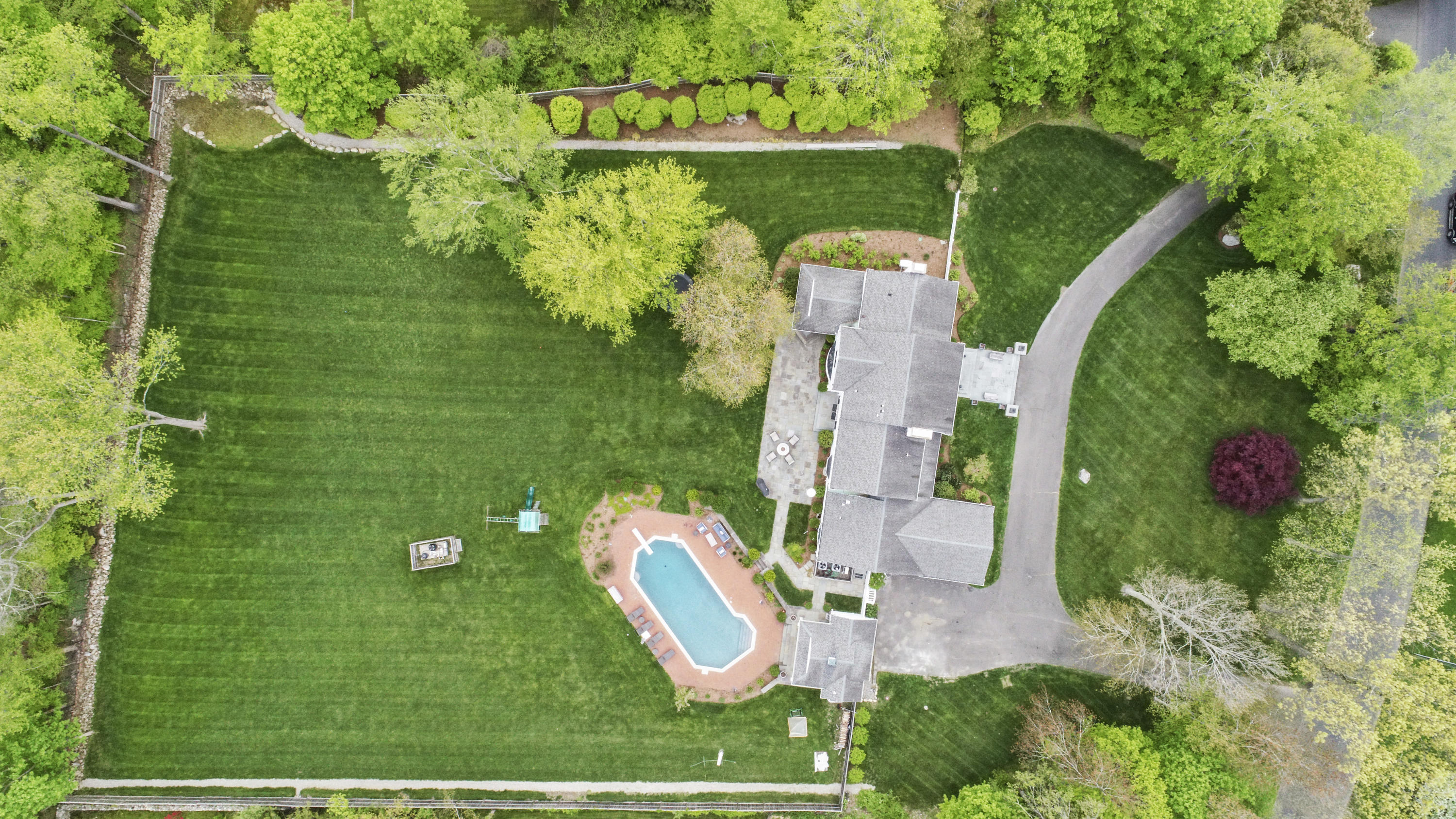 70 Dunning Road New Canaan, CT 06840 - Photo 37 of 40 70 Dunning Rd New Canaan CT-print-005-00