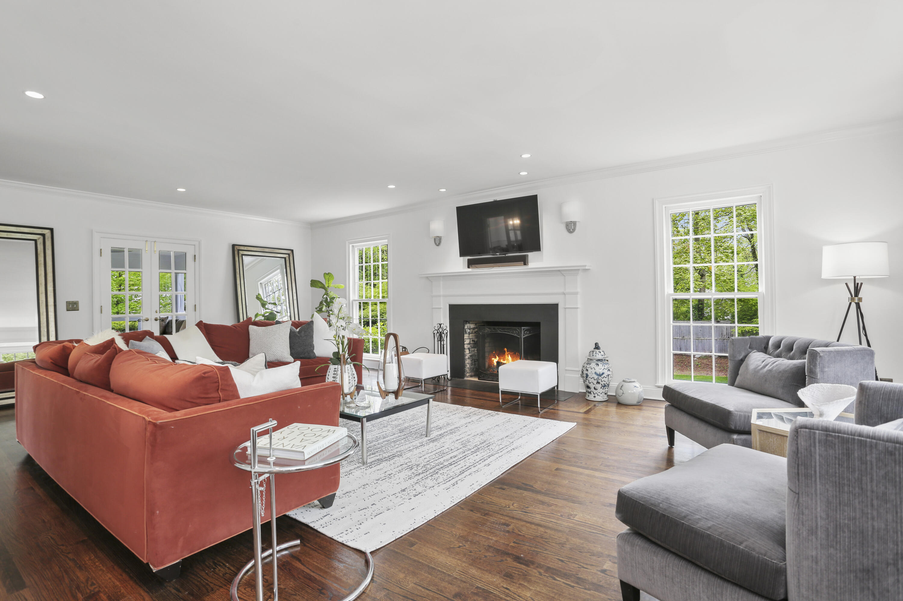 70 Dunning Road New Canaan, CT 06840 - Photo 7 of 40 70 Dunning Rd New Canaan CT-print-009-02
