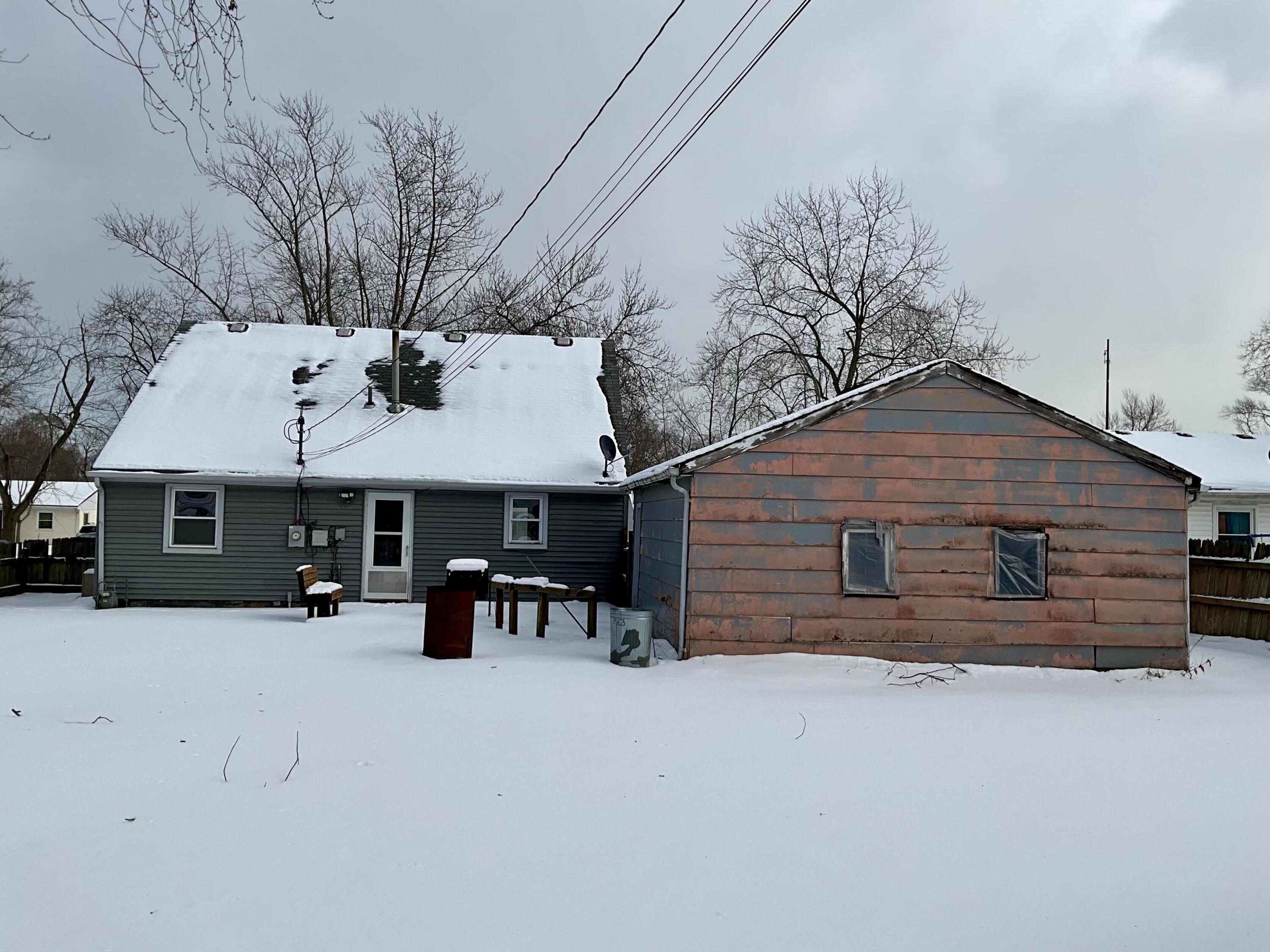734-1 Juniper Road Valparaiso, IN 46385 - Photo 34 of 34 a view of a car park in front of house