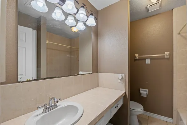 $1,700 | 14154 Whispering Palms Drive, Houston, TX 77066