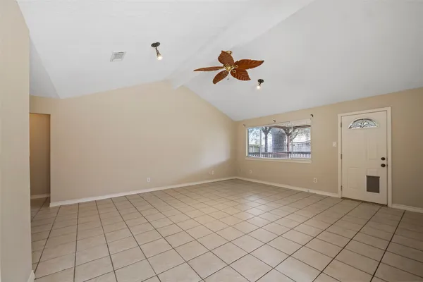 $1,700 | 14154 Whispering Palms Drive, Houston, TX 77066