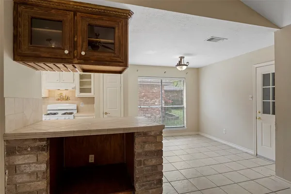 $1,700 | 14154 Whispering Palms Drive, Houston, TX 77066