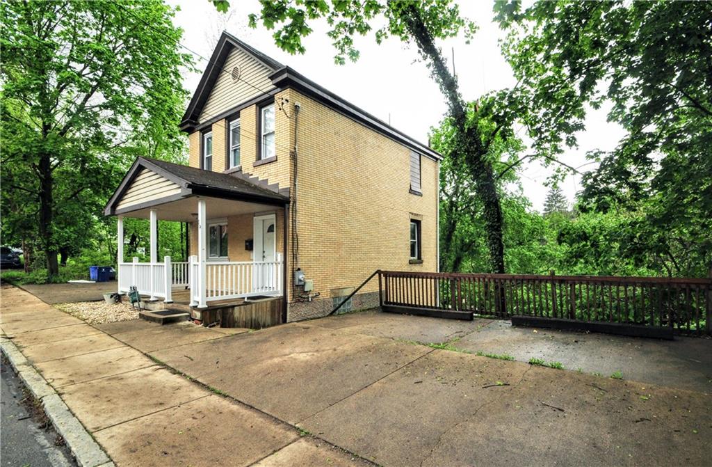 19 Baldwick Road Pittsburgh, PA 15205 - Photo 3 of 35 Gallery Image 3
