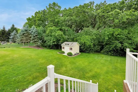 $550,000 | 435 Oak Grove Circle, Wauconda, IL 60084