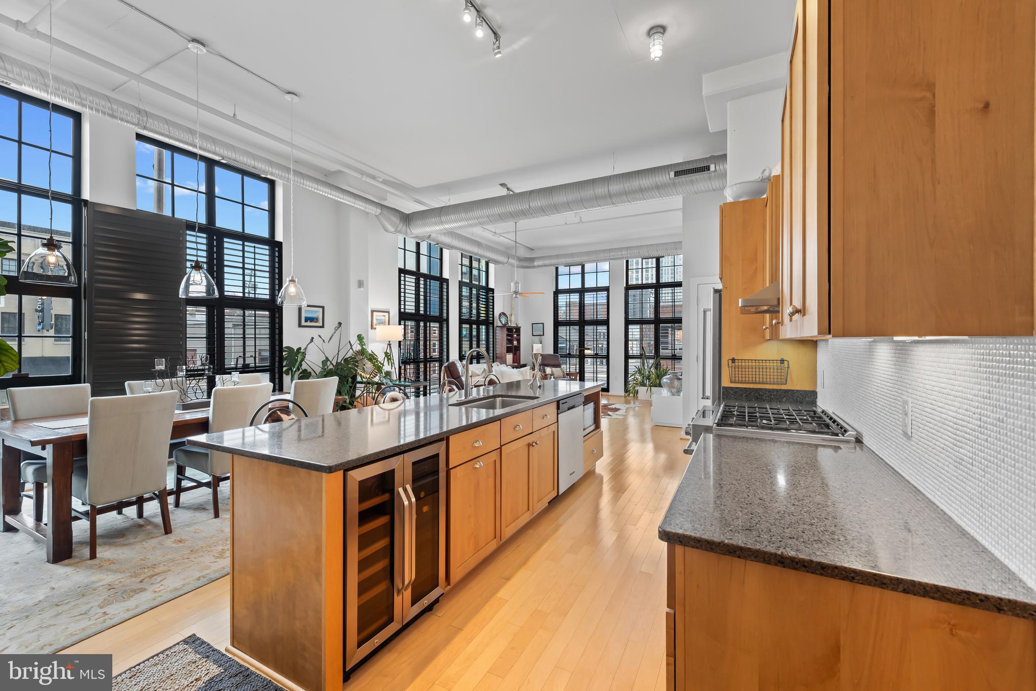 1220 Bank Street, Unit 204 Baltimore, MD 21202 - Photo 2 of 35