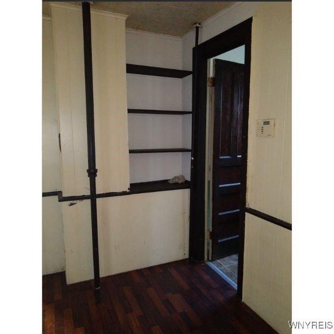 81 Thompson Street Buffalo, NY 14207 - Photo 9 of 17