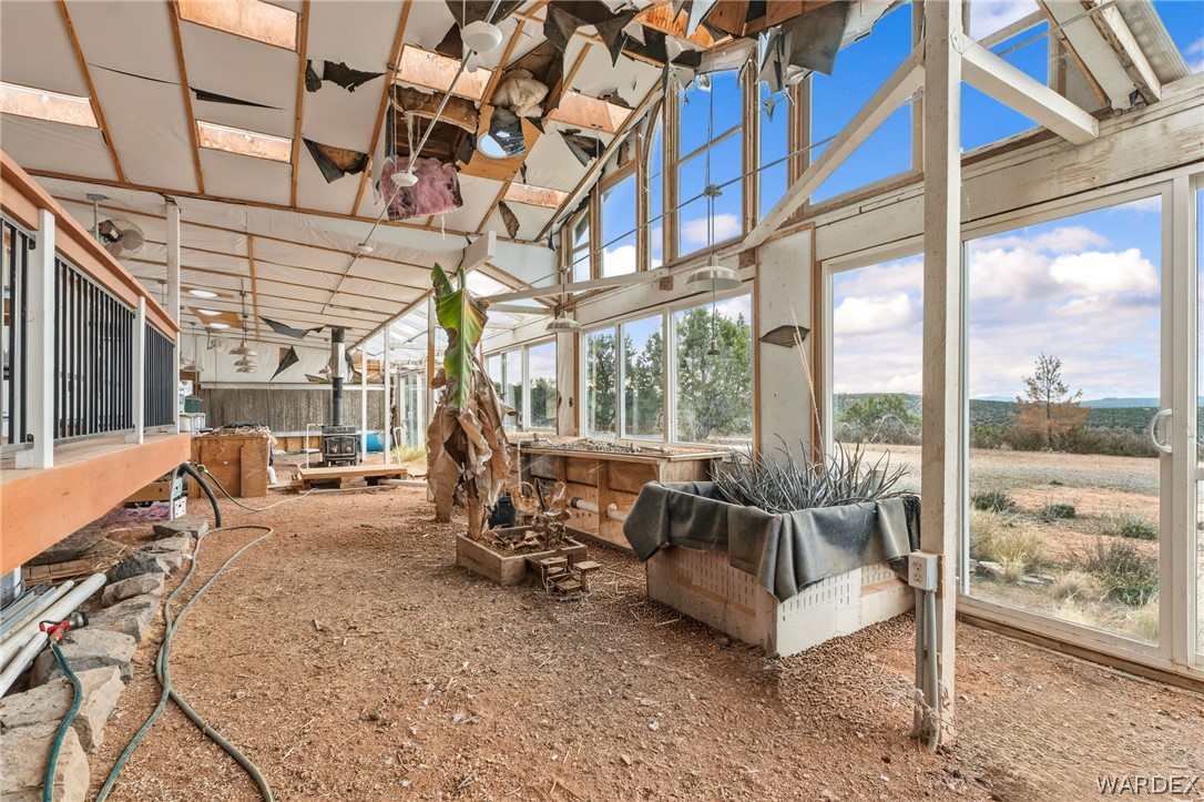 3894 North Lookout Canyon Road Kingman, AZ 86401 - Photo 33 of 64 View of sunroom / solarium