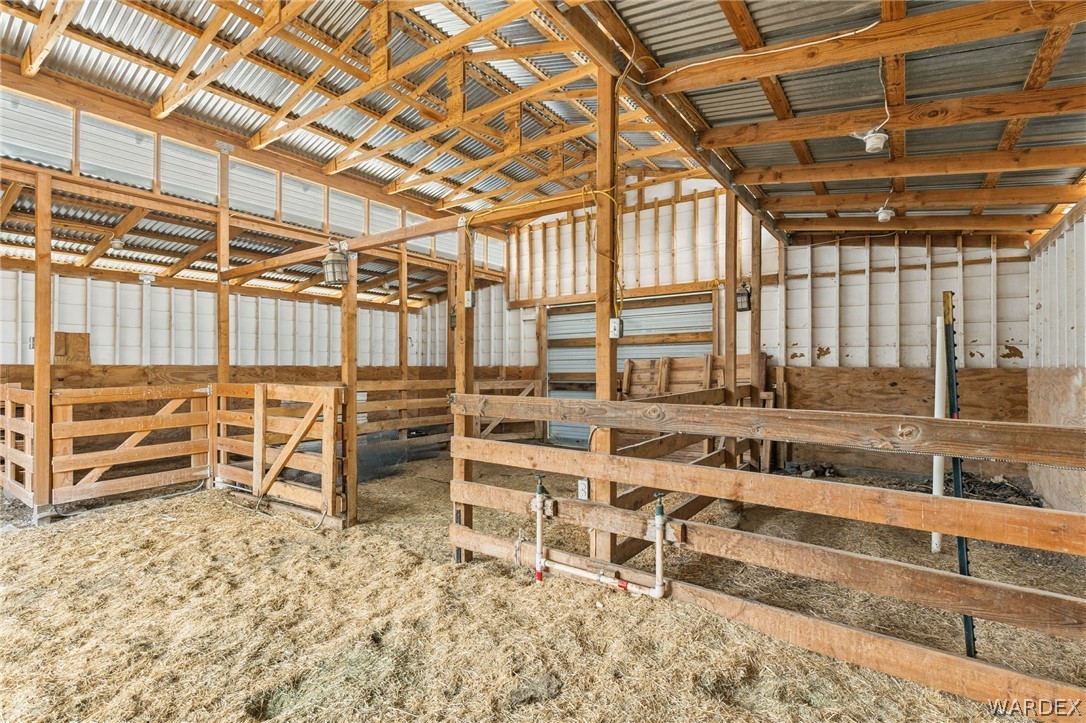 3894 North Lookout Canyon Road Kingman, AZ 86401 - Photo 43 of 64 View of stable