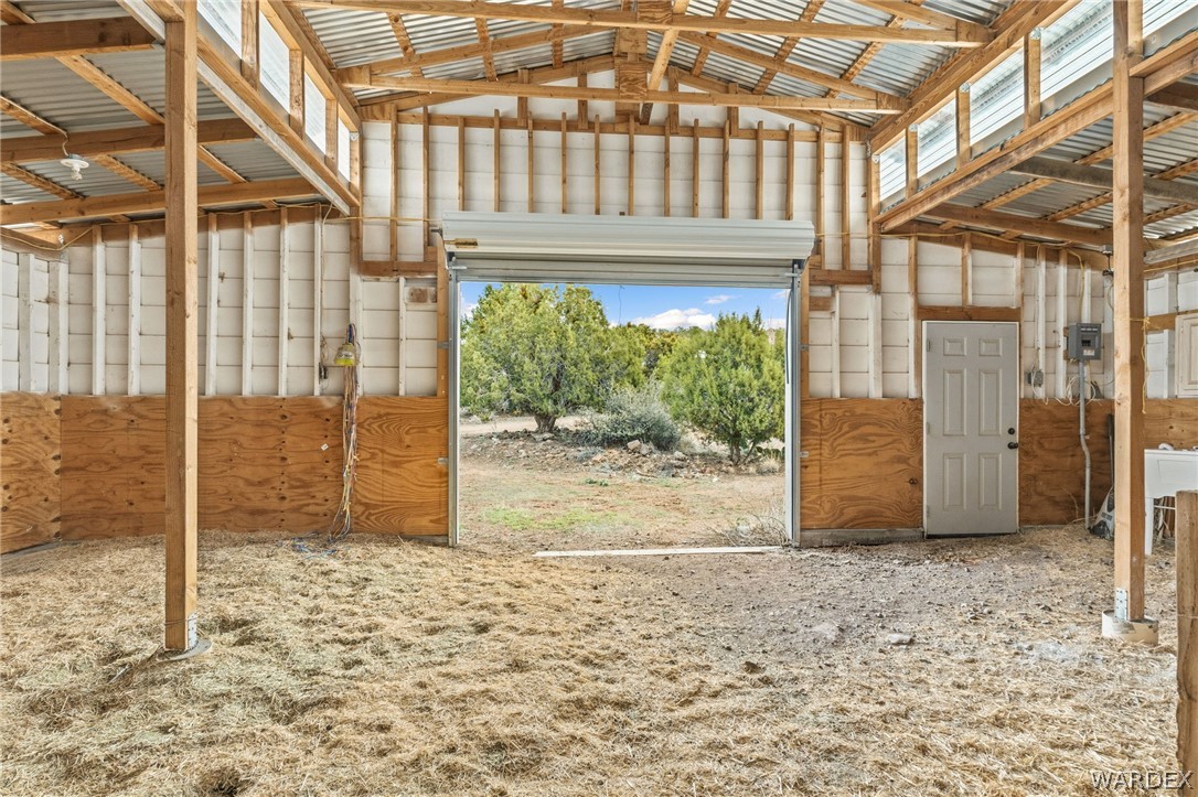 3894 North Lookout Canyon Road Kingman, AZ 86401 - Photo 44 of 64 View of horse barn