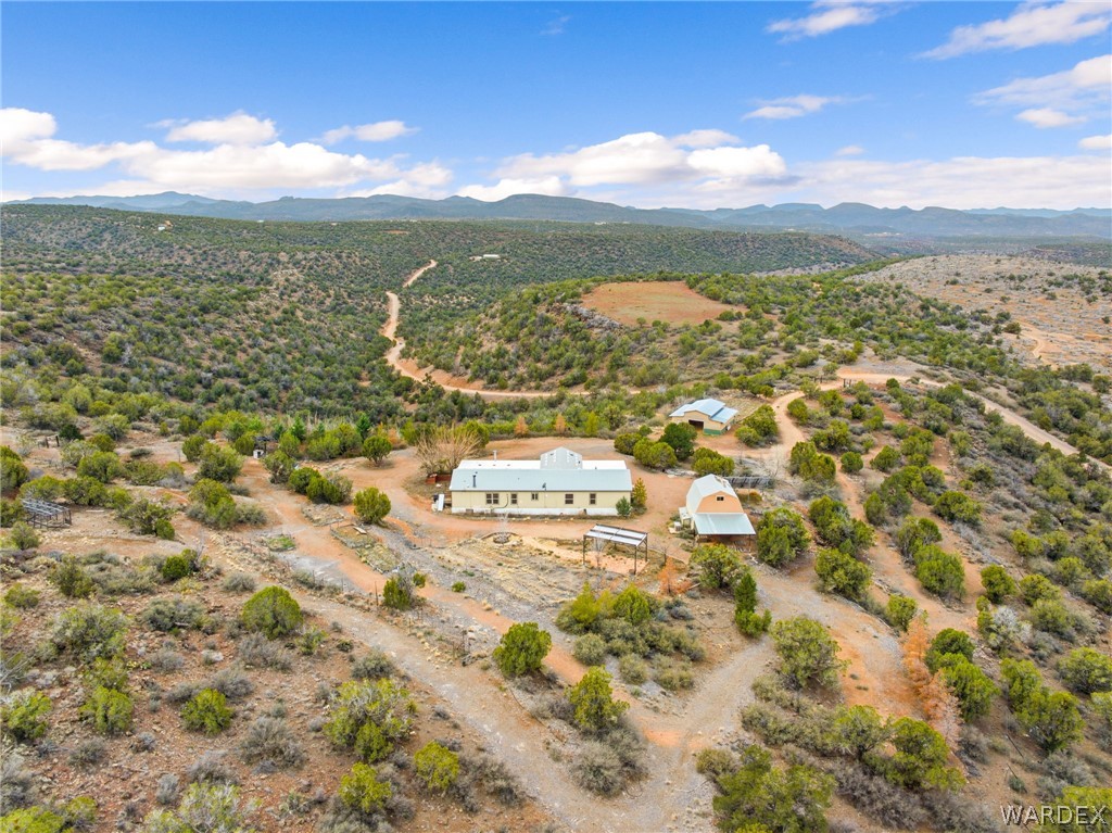 3894 North Lookout Canyon Road Kingman, AZ 86401 - Photo 57 of 64 Overview of rural landscape with mountains