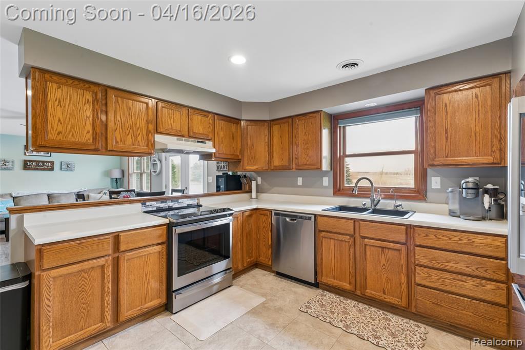 12420 Kipp Road Goodrich, MI 48438 - Photo 20 of 49 Gallery Image 20