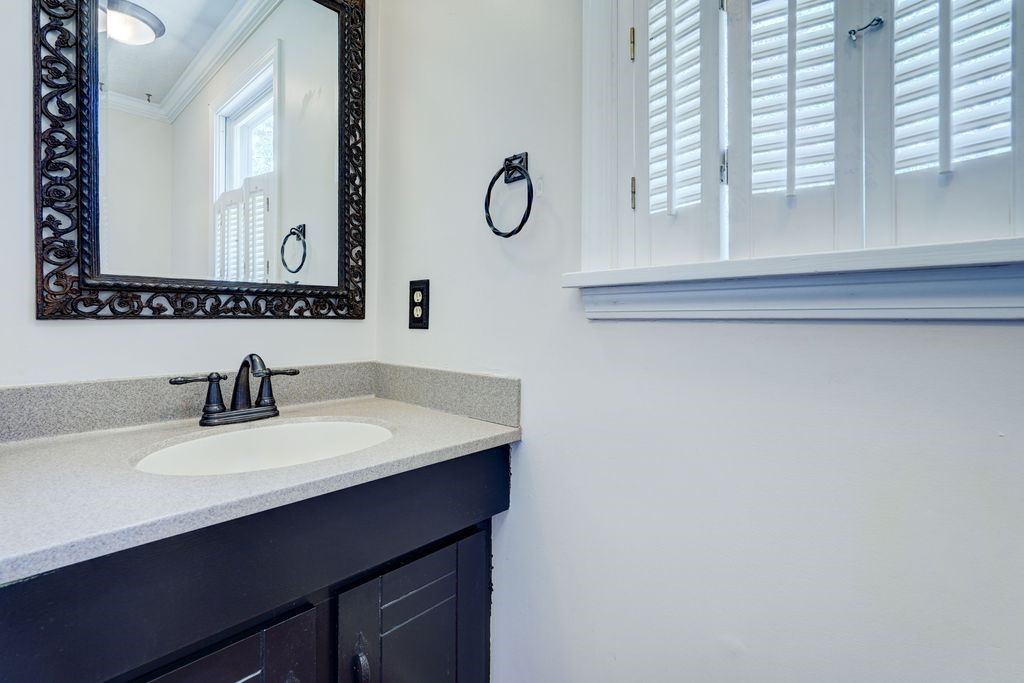 44 Latchmere Drive Victor, NY 14564 - Photo 21 of 50 WELL-POSITIONED MAIN LEVEL MUD HALL POWDER ROOM.