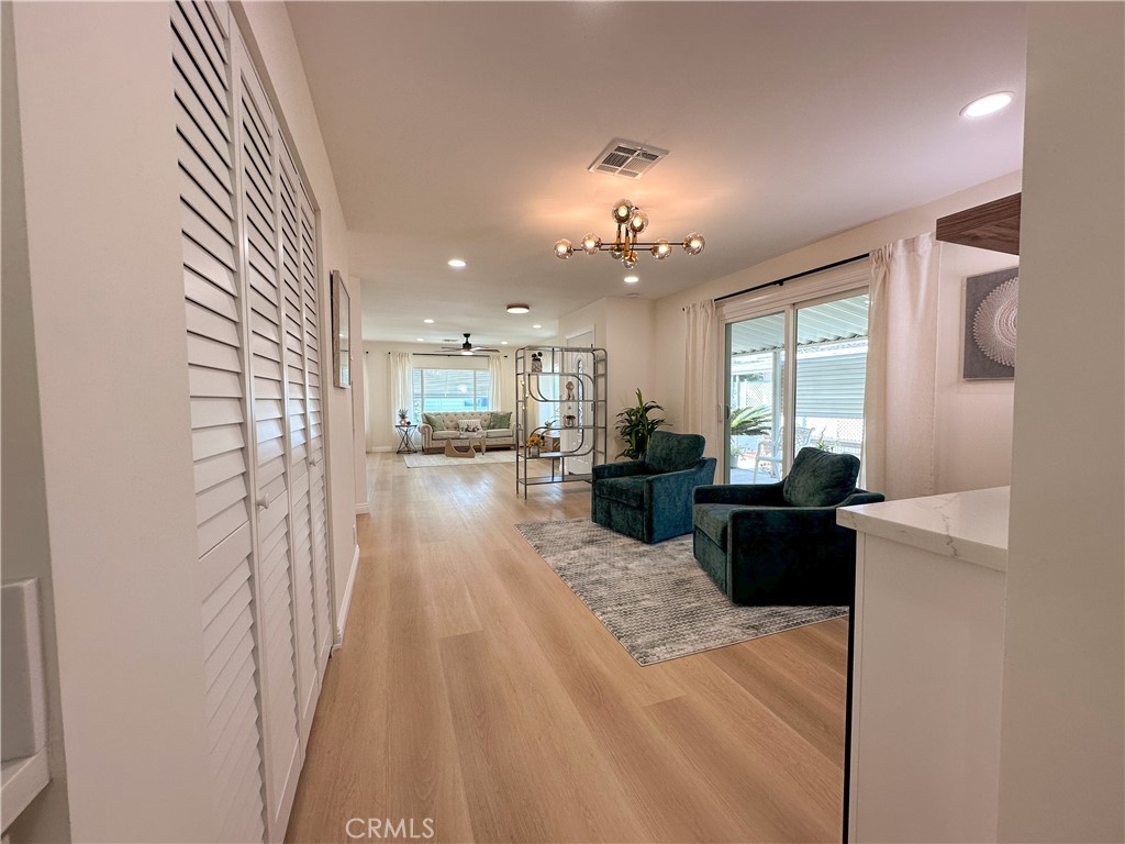 335 Ridgelake Drive Placentia, CA 92870 - Photo 7 of 31