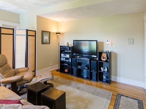 120 Sutherland Road, Unit 8 Boston, MA 02135 - Photo 4 of 14
