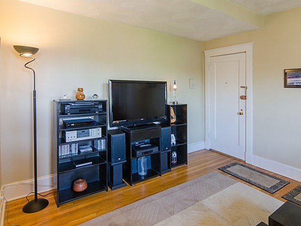 120 Sutherland Road, Unit 8 Boston, MA 02135 - Photo 8 of 14