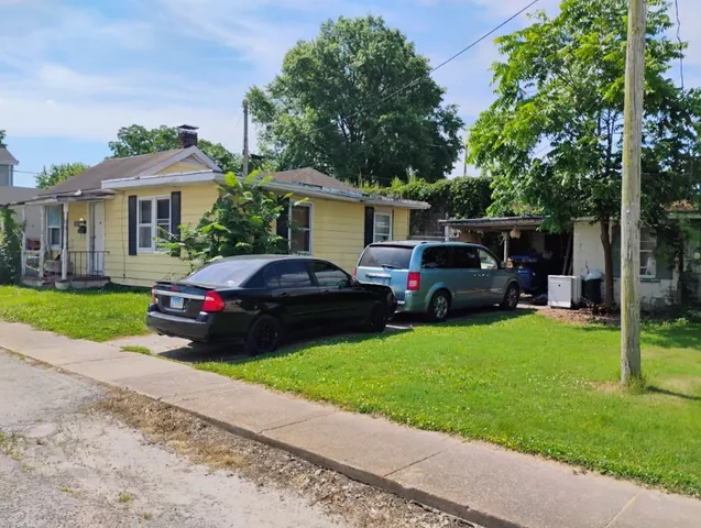 $110,000 | 213 North Van Buren Street, New Athens, IL 62264