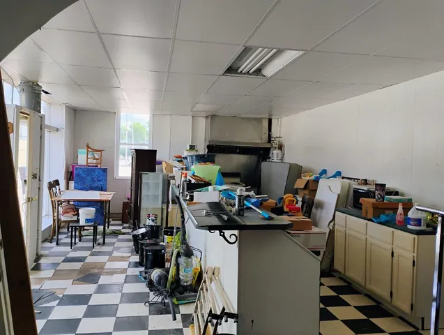 $110,000 | 213 North Van Buren Street, New Athens, IL 62264