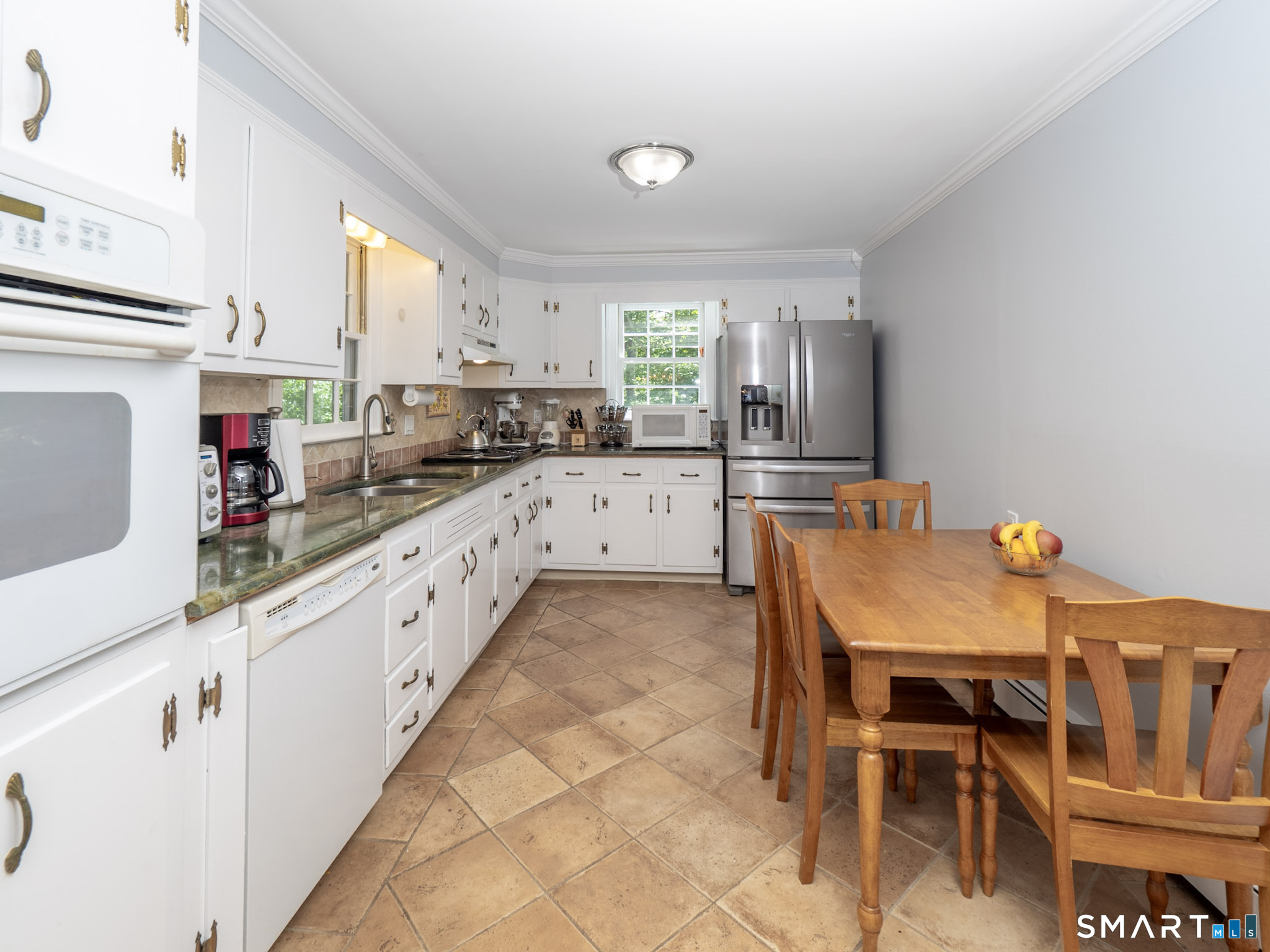 34 Powder Horn Hill Road Wilton, CT 06897 - Photo 12 of 24