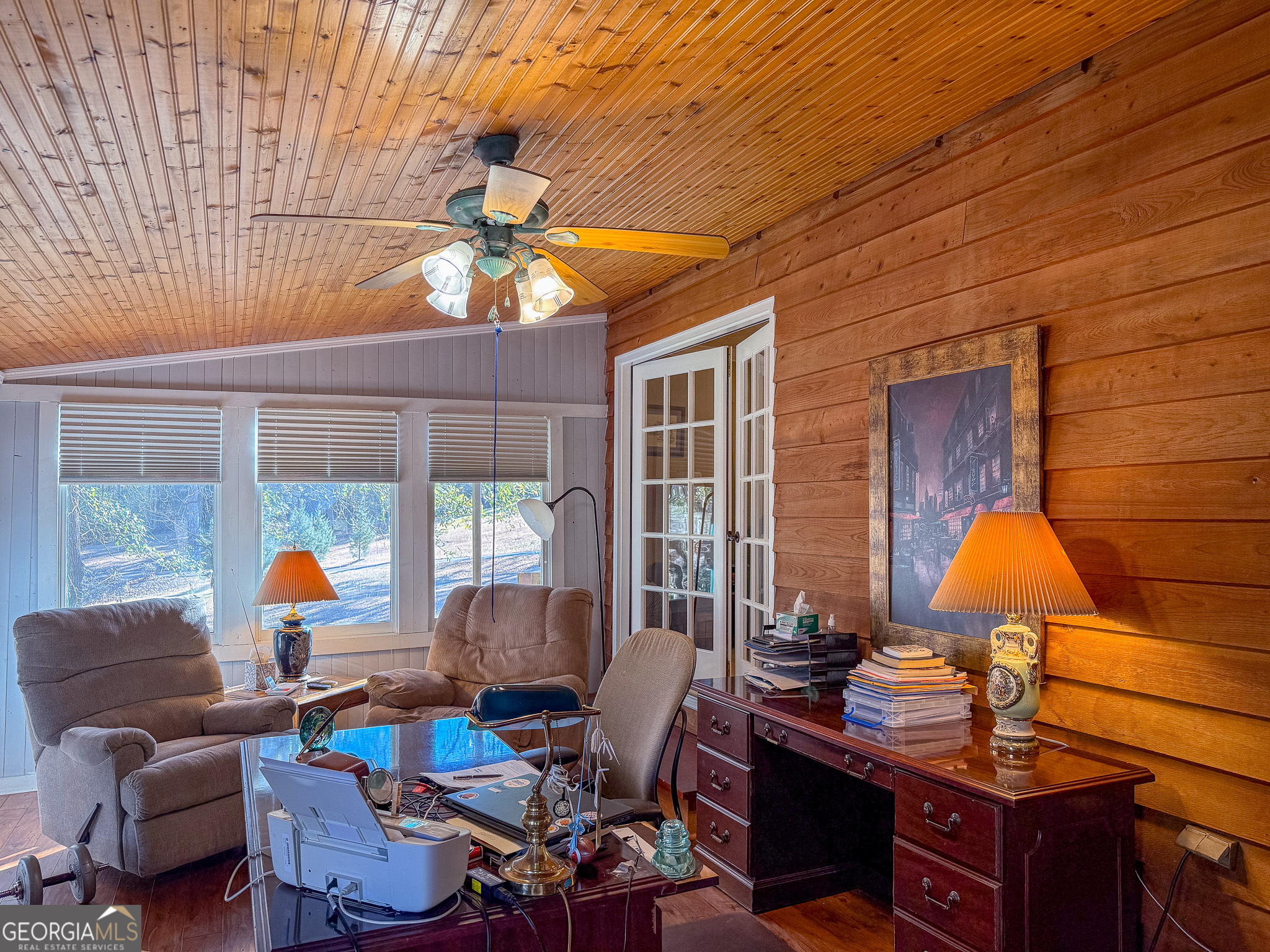 1003 Highway 27 Americus, GA 31709 - Photo 12 of 35 a living room with furniture a chandelier and a window