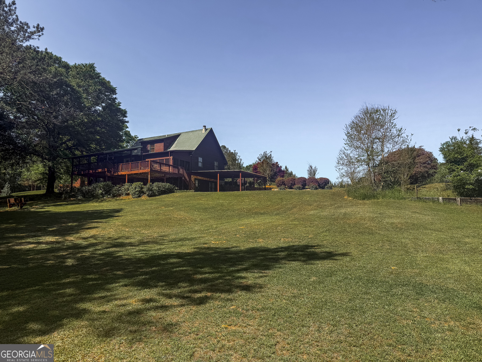 1003 Highway 27 Americus, GA 31709 - Photo 43 of 48 a view of a large body of water with a building in the background