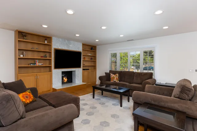 $6,950 | 5071 Del Monaco Drive, Santa Barbara, CA 93111