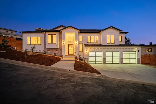 $1,875,000 | 3572 Southridge Drive, Santa Rosa, CA 95403