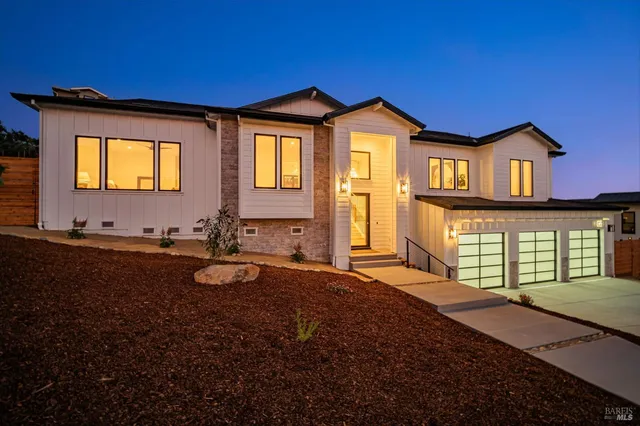$1,875,000 | 3572 Southridge Drive, Santa Rosa, CA 95403