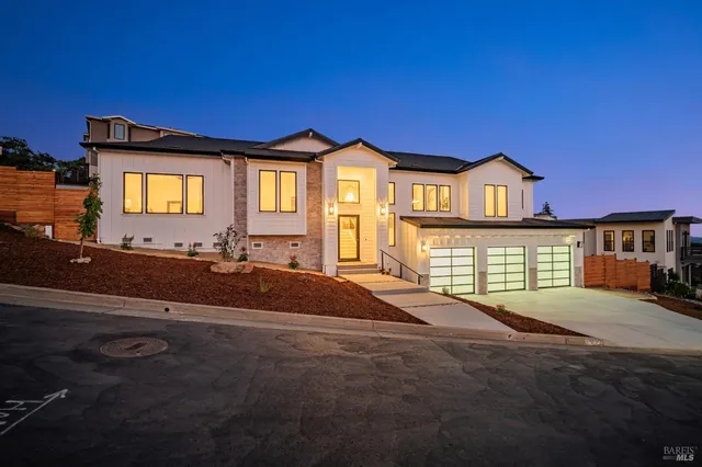 $1,875,000 | 3572 Southridge Drive, Santa Rosa, CA 95403