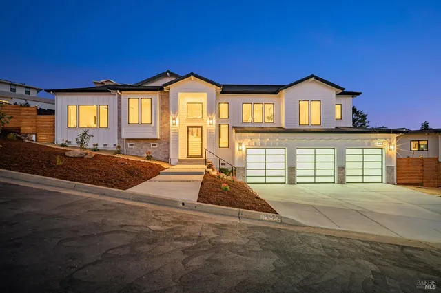 $1,875,000 | 3572 Southridge Drive, Santa Rosa, CA 95403