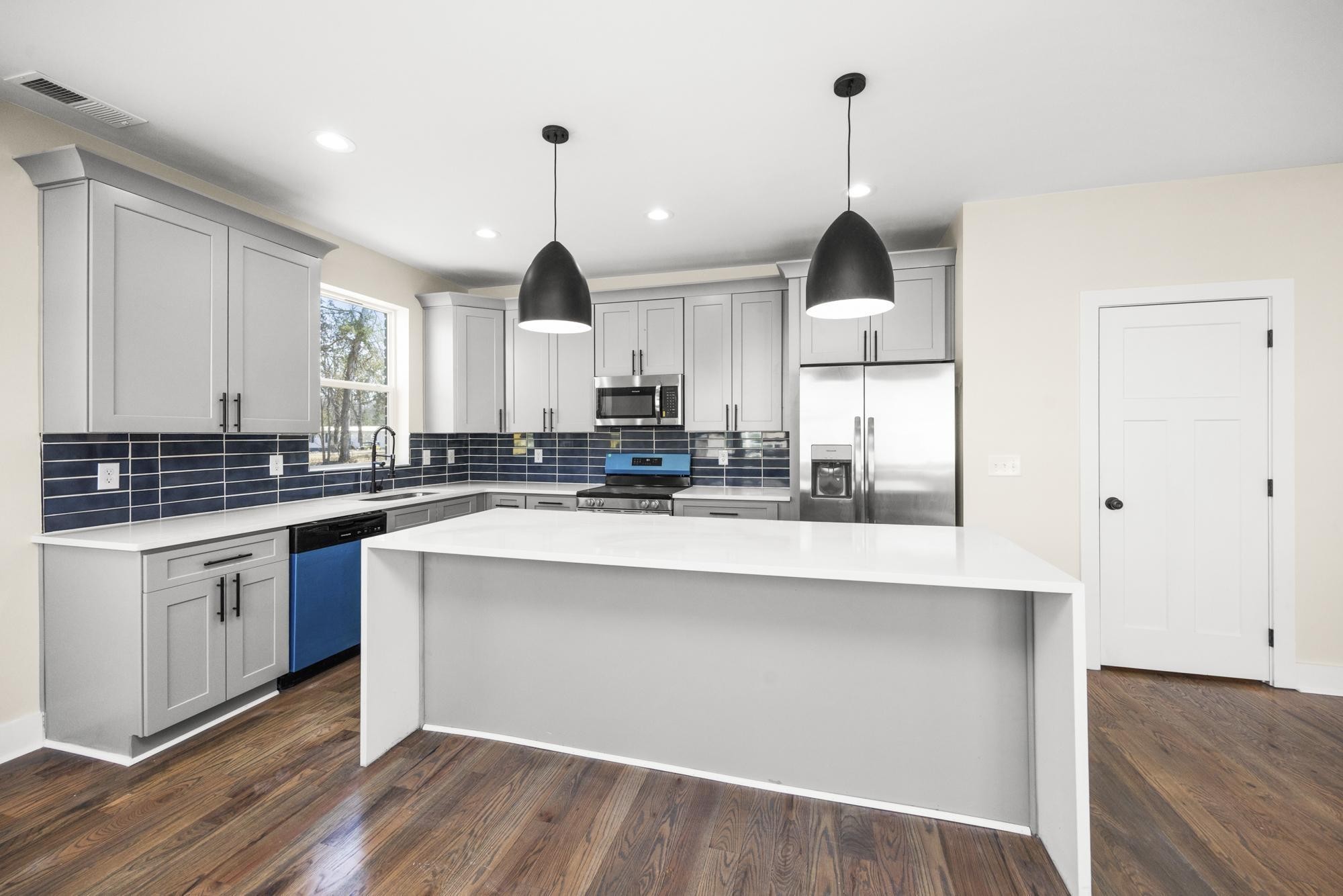 443 Sand Hill Road, Unit 2 La Vergne, TN 37086 - Photo 2 of 27