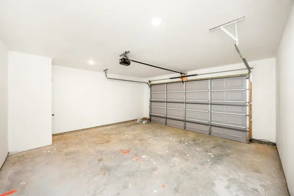 $2,500 | 443 Sand Hill Road, Unit 2, La Vergne, TN 37086