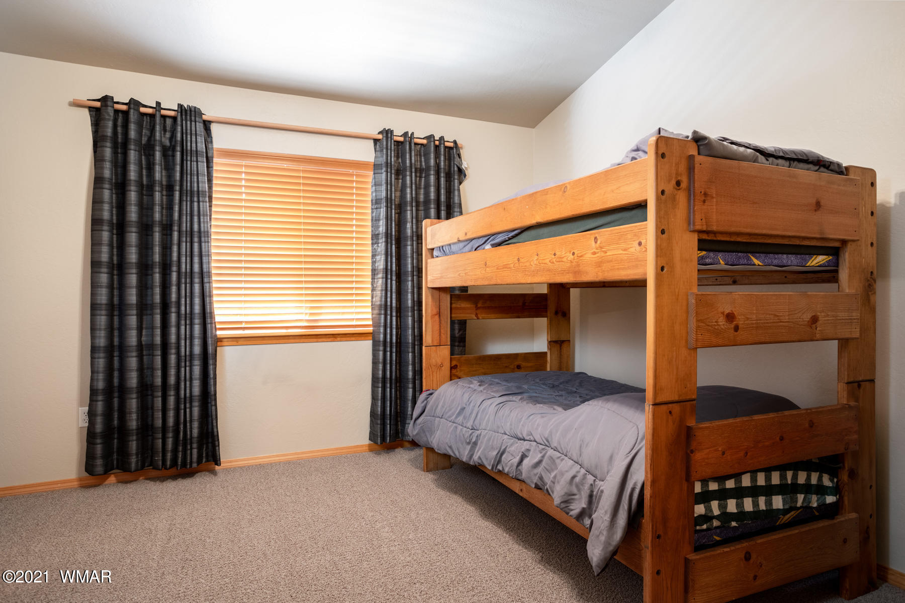 1537 Mainline Road Heber, AZ 85928 - Photo 17 of 30 Gallery Image 17