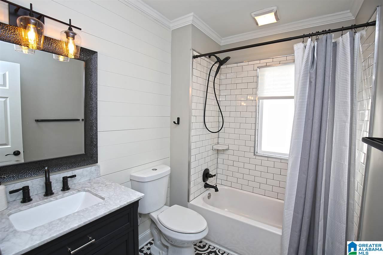 1207 Irving Road Birmingham, AL 35209 - Photo 15 of 32